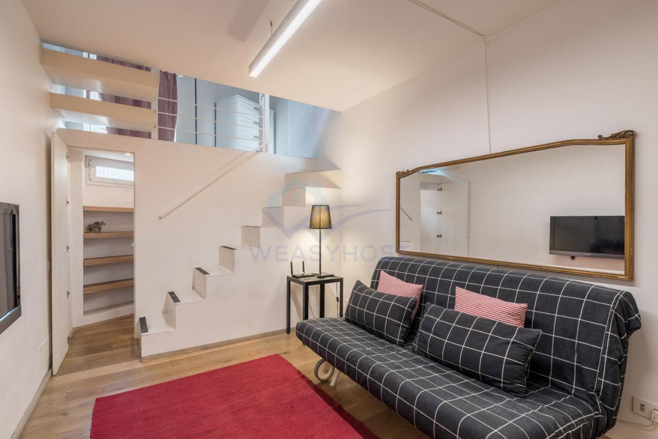Cozy Entire Apt Close To Piazza Trilussa Рим Екстериор снимка